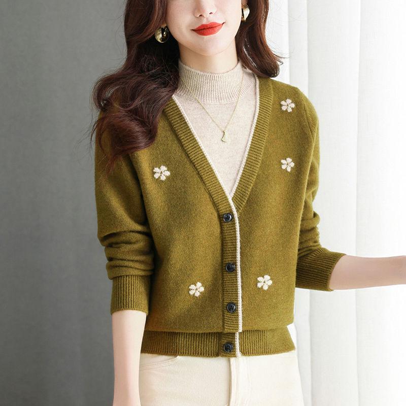 

Женская жаккардовая нижняя рубашка с полуводолазкой, искусственные топы из двух частей, одежда для матери среднего возраста, утепленный вязаный свитер для женщин, осень и зима One size зелёный