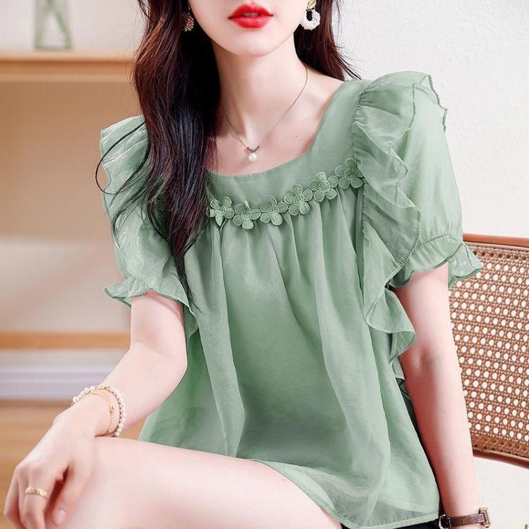 

Жіноча літня футболка з коротким рукавом і оборками L зелений