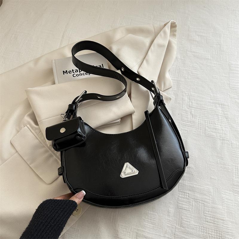 Small-scale Crescent-shaped Bag, Single Shoulder Bag, Cross-body Bag Worn Across The Shoulder, Dumpling Bag чёрный