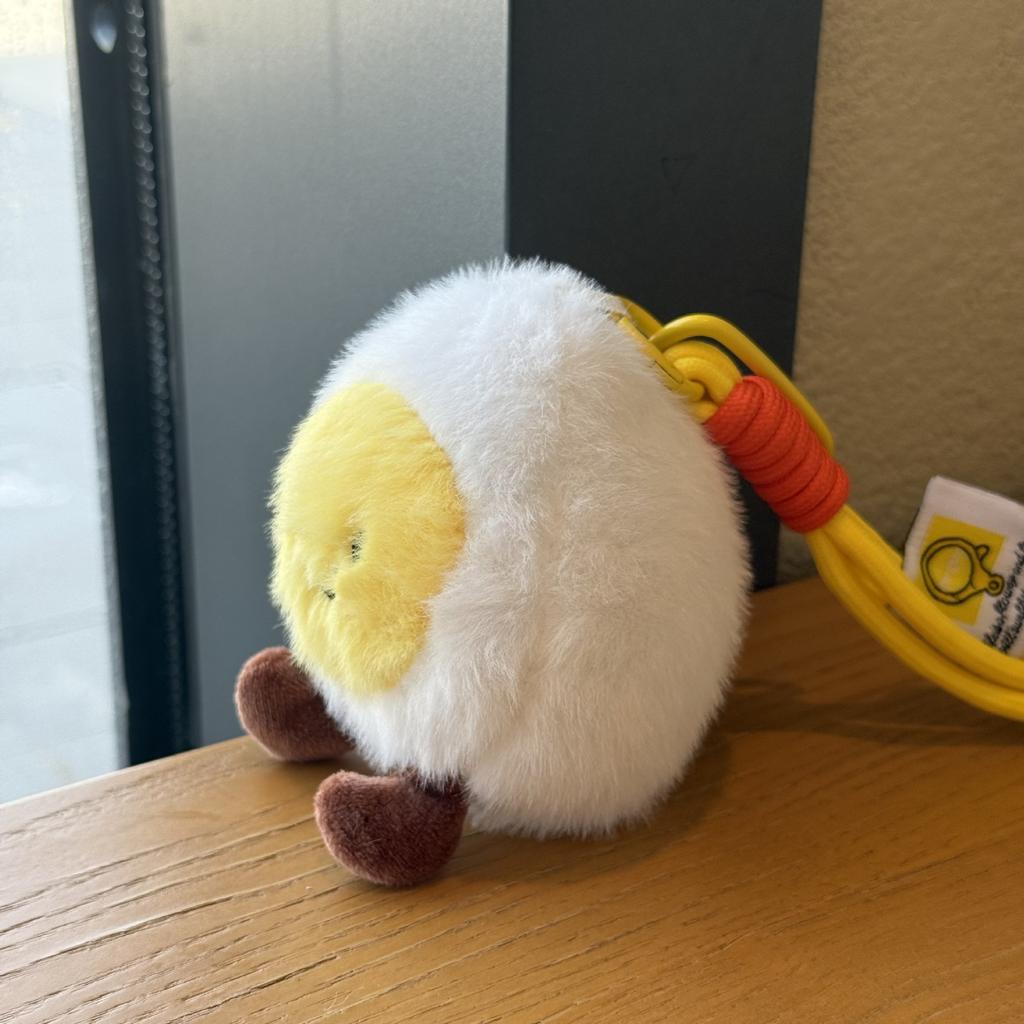 Lustiger Anhänger als gekochtes Ei Puppe Hochzeitsei Ornament Souvenir Beruhigende Puppe Lächelnde Gesichts-Puppe