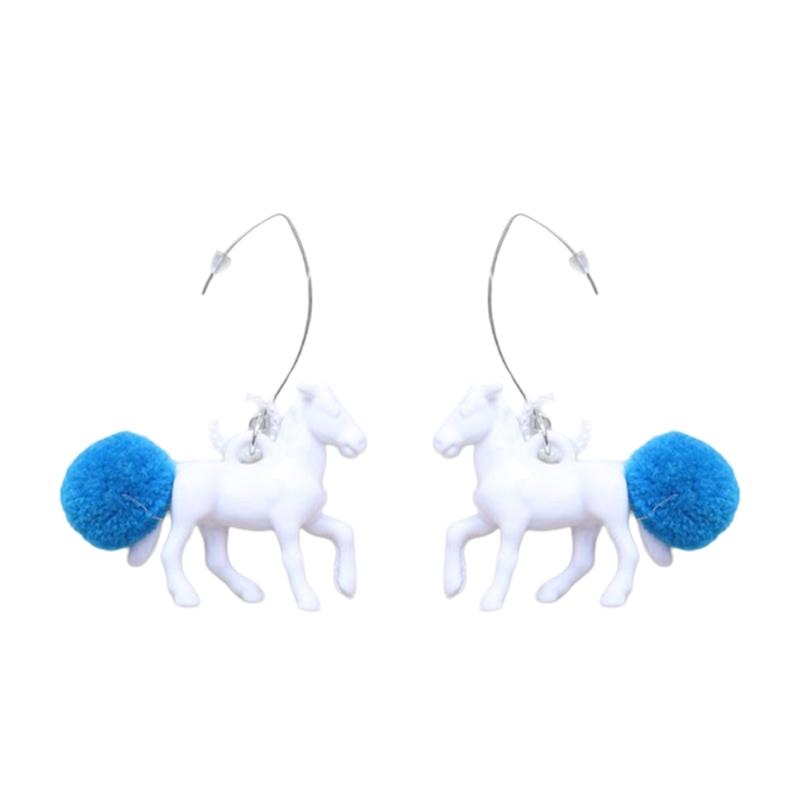 

Heart Shape Paperclip Horse Earrings Long Resin Dangle Earrings Punk Style Drop Earrings Suitable for Youthful Women