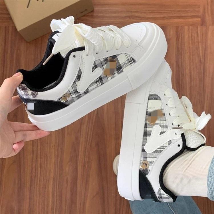 Board shoes thick sole heightening little white shoes women's 2025 autumn new sports shoes versatile casual shoes student bread shoes