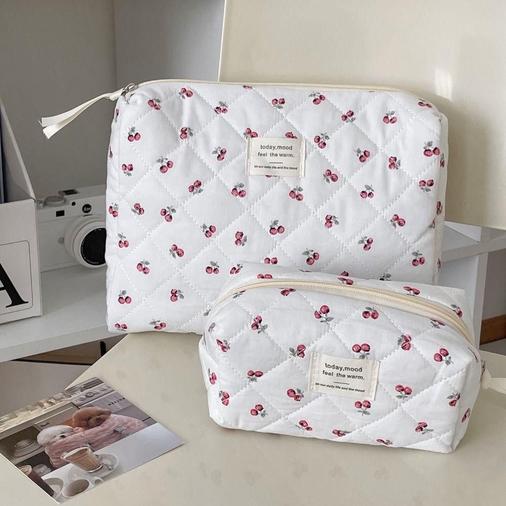 Floral Cotton Quilted Makeup Bag Cute Stationery Storage Bag Makeup Lipstick Case Makeup Accessory