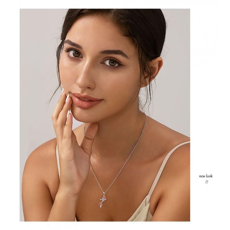 Rose Gold Floral Pendant Necklace Women Elegant Crystal-Embellished Charm Lightweight Copper Jewelry 2026