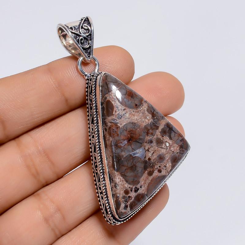 

Sterling Silver Name Pendant for Girlfriend with Custom Engraving 6-8