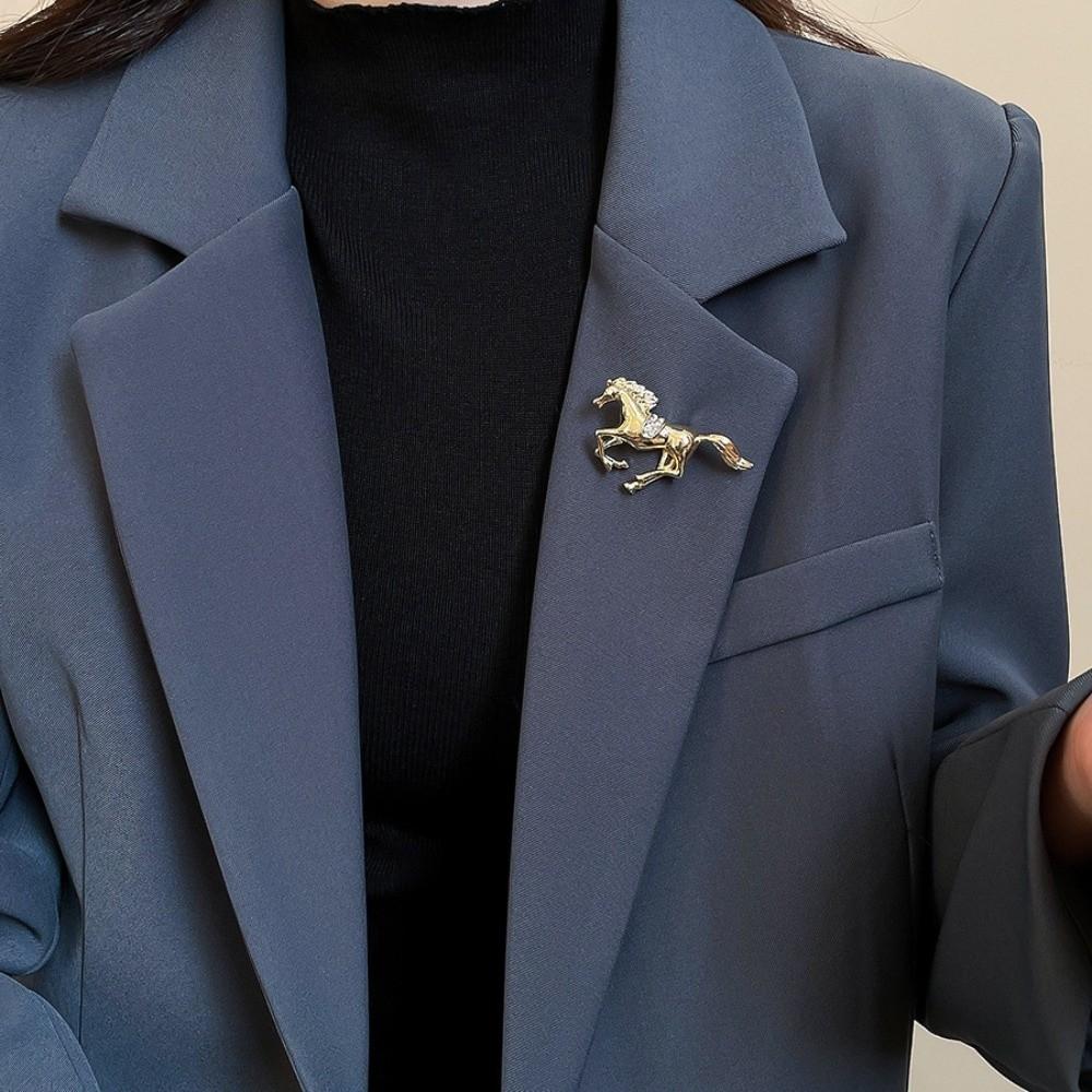 Jewelry Accessories Metal Horse Brooch Chinese New Year Animal Lapel Pins Men's Women's Suit