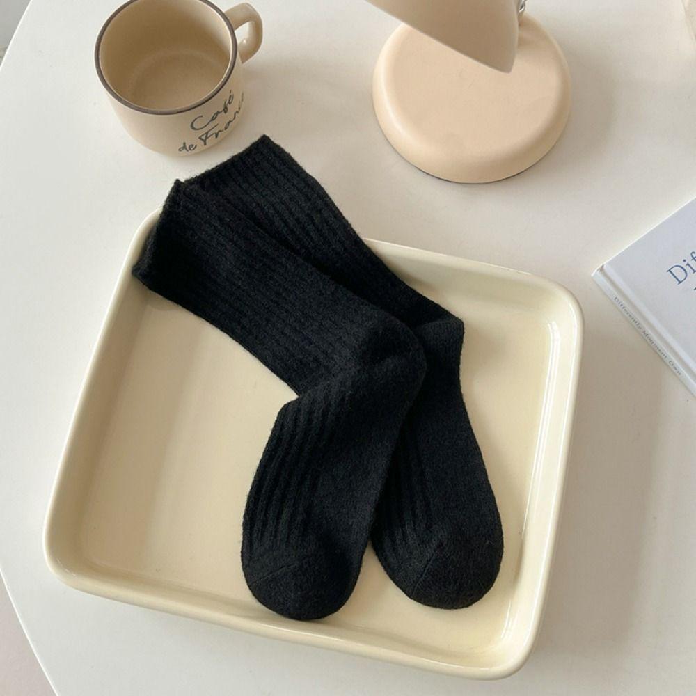 Chaussettes d'hiver en laine couleur unie chaussettes de sommeil chaussettes en coton épaissi femmes