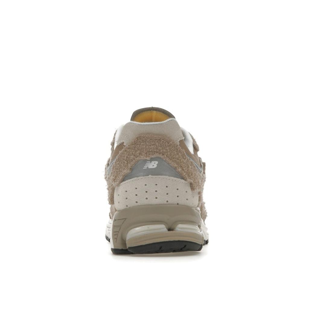 New Balance 2002R Protection Pack