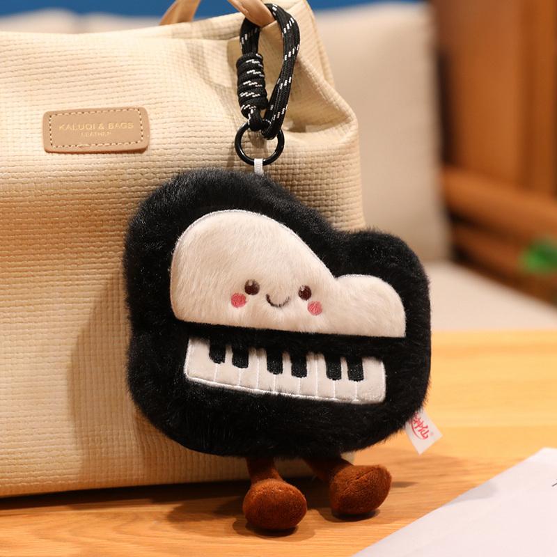 1416Cm Noir Piano Blanc Climatiseur Pendentif Peluche Peluche Humanoïde Instrument de Musique Appareil Ménager Porte-clés Avec Boucle black