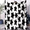 Schwarz Weiß Color Block Stern Fleece Decke Qualitäts Warm Gemütlich Decke für Zuhause Reisen Büro Multifunktional und Universal