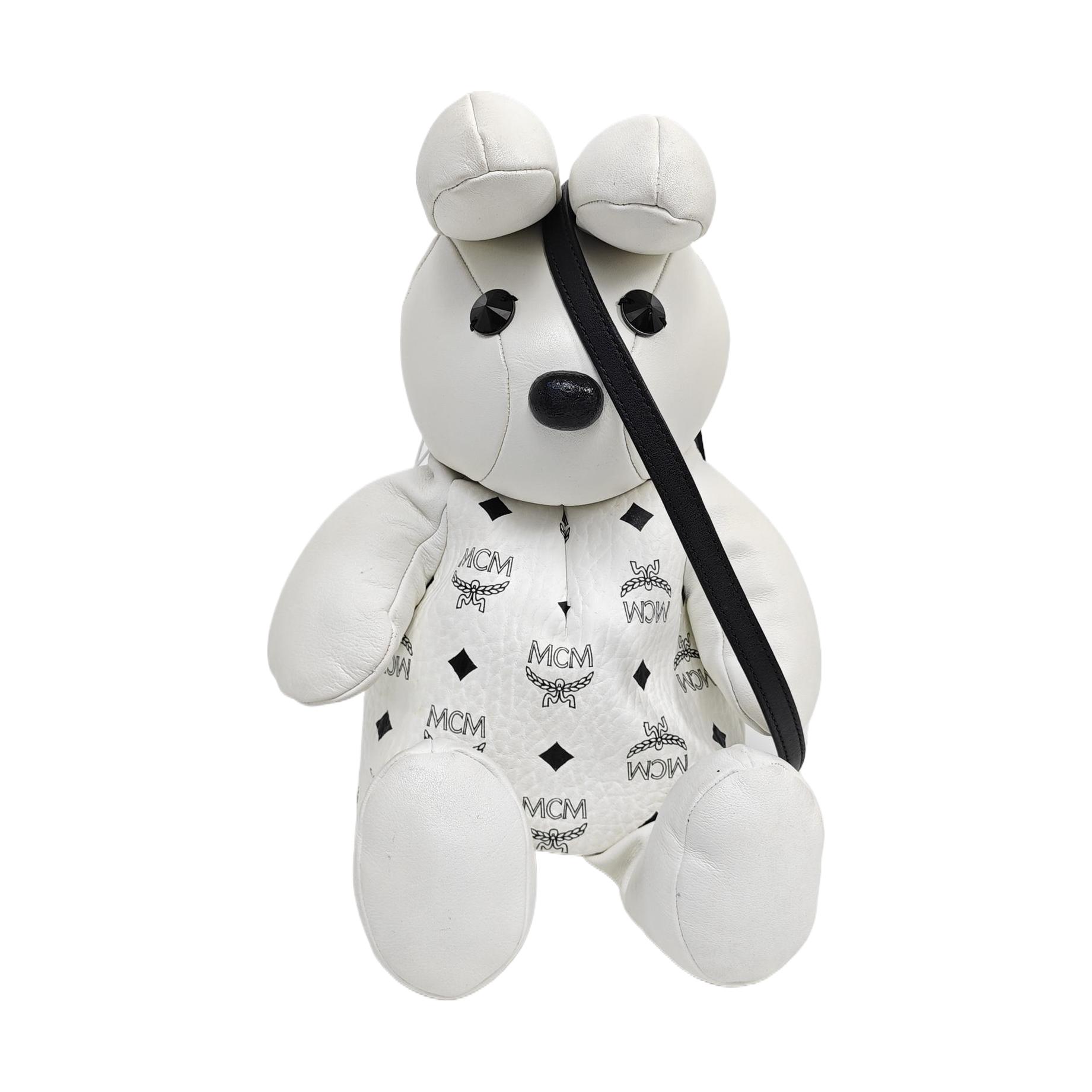 [Pre-Owned] Zoo Mini White Coated Canvas Rabbit Backpack With Detachable Shoulder Strap - Very Good #10K68W1 ONE SIZE