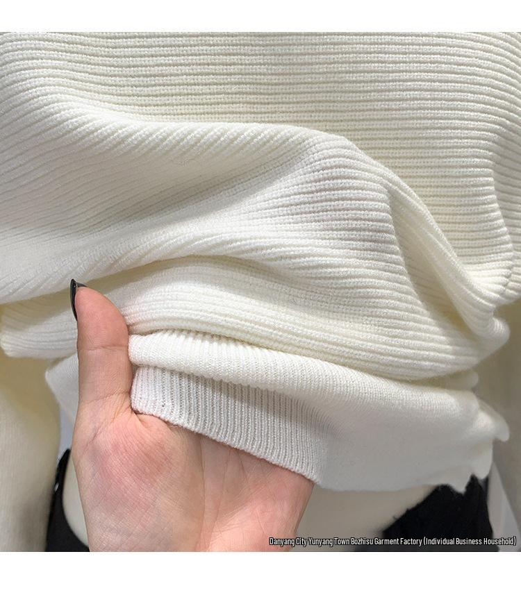 One-Shoulder Knit Base Shirt: Women's Korean Style Autumn/Winter Fashionable Versatile Off-Shoulder Sweater.