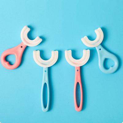 Mondverzorging voor baby's U-vormige tandenborstel voor kinderen U-vormige mondtandenborstel met zachte haren