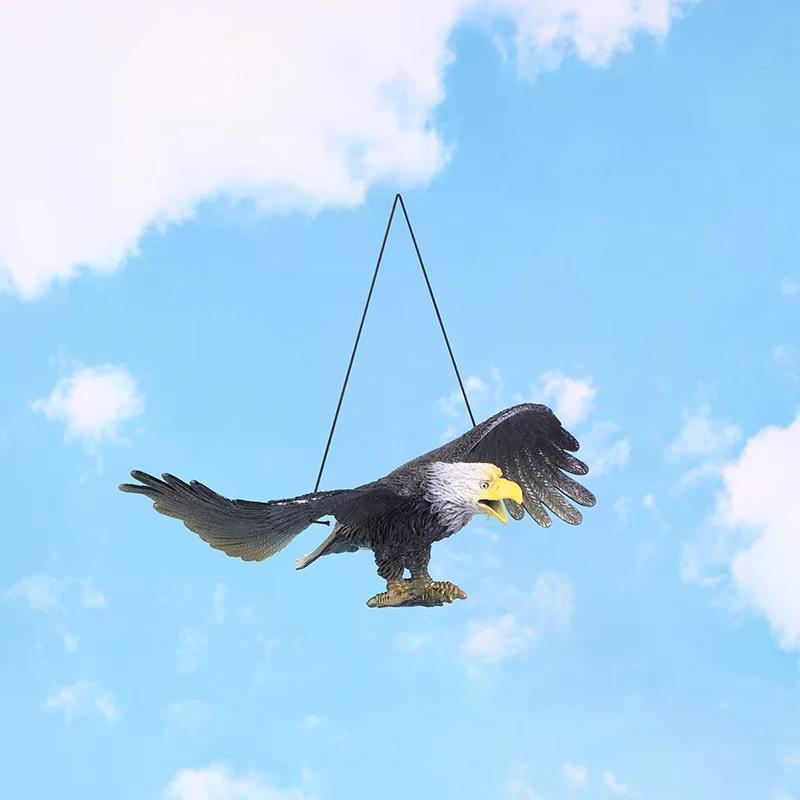 1 Piece Outdoor Eagle Figurine Hanging Bird Deterrent Plastic Eagle Ornament Vivid Flying Bird Hawk Decoy Garden Scarecrow