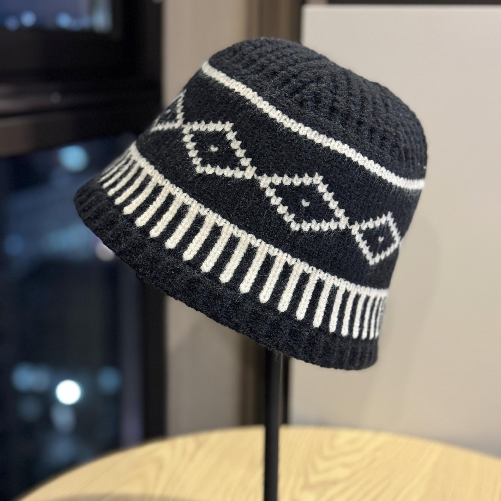 

Осенне-зимняя шерстяная шапка с ромбовидным узором для женской пары, повседневная, универсальная, теплая, с защитой ушей от холода, вязаная шапка one size