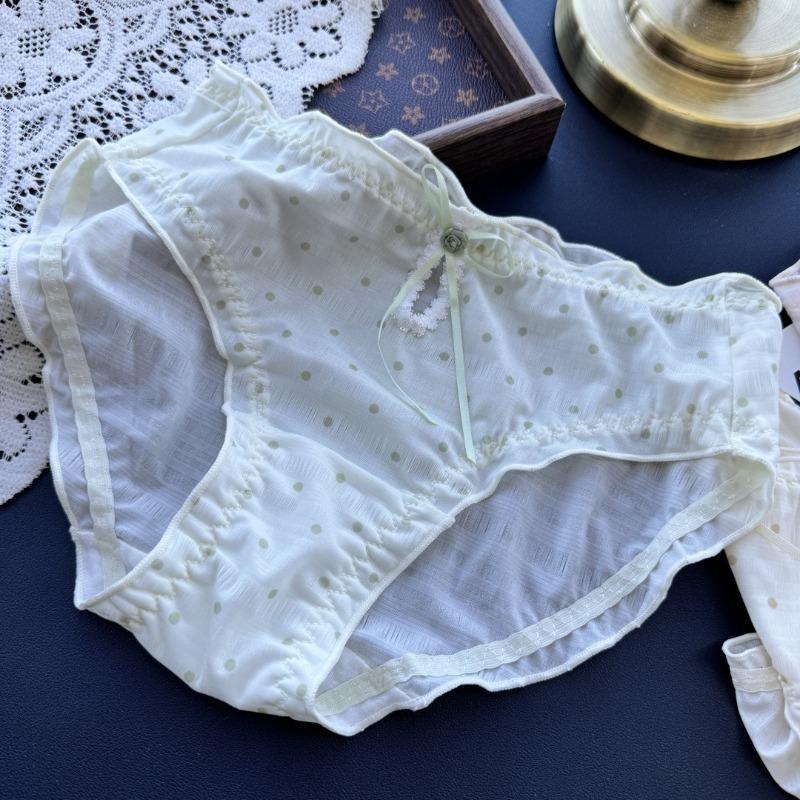 Ladies Spring and Summer Small Fresh and Cute Polka Hollowed Panties