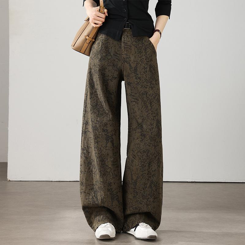 Women s High-Waisted Retro Jacquard Wide-Leg Jeans Medium