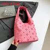 Crossborder Fashion Large Capacity Bucket Bag With Rivets For Daily Fashion And Versatile Style