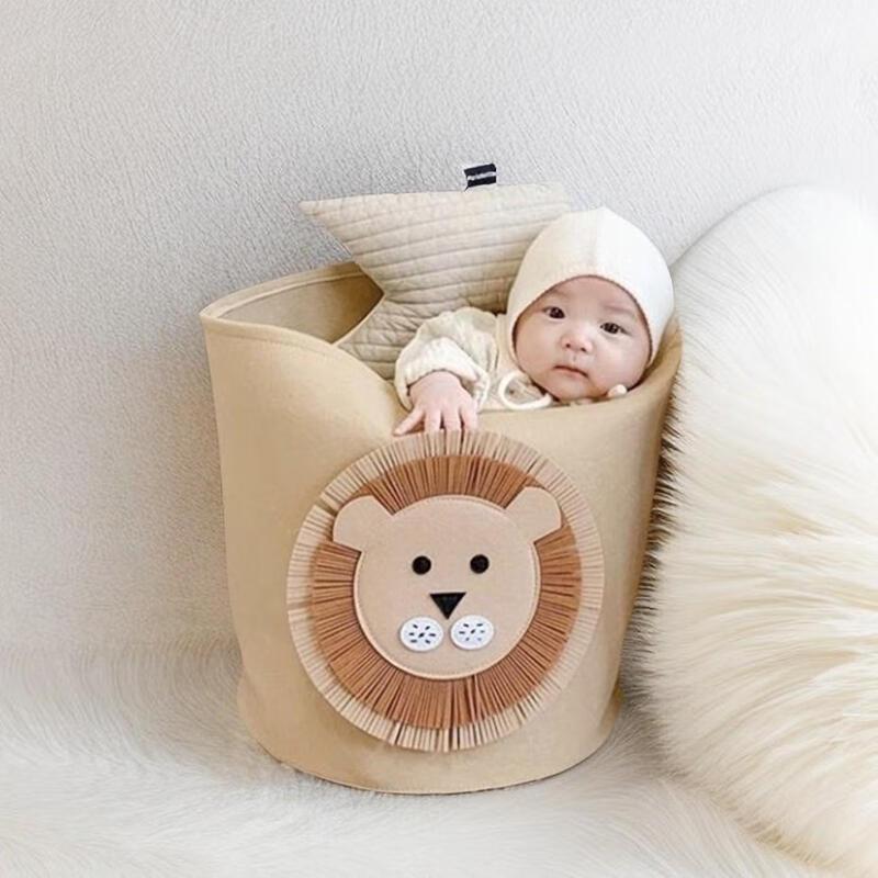 Zunwei Cartoon Animal Felt Laundry Hamper