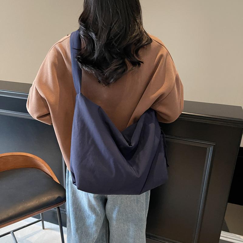 Velká nákupní taška Dámská jednobarevná taška přes rameno Crossbody taška