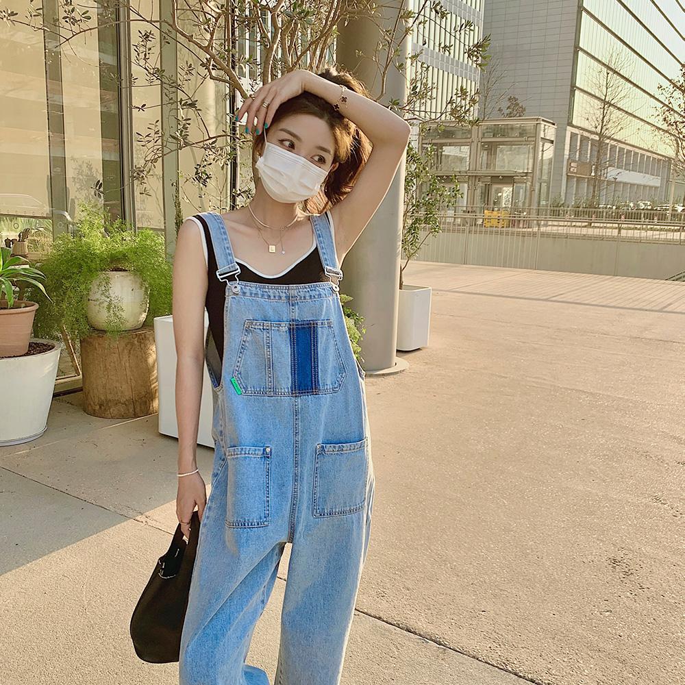 Women’s Denim Overalls, Loose Fit Wide-Leg Casual Style with Adjustable Straps and Large Pockets