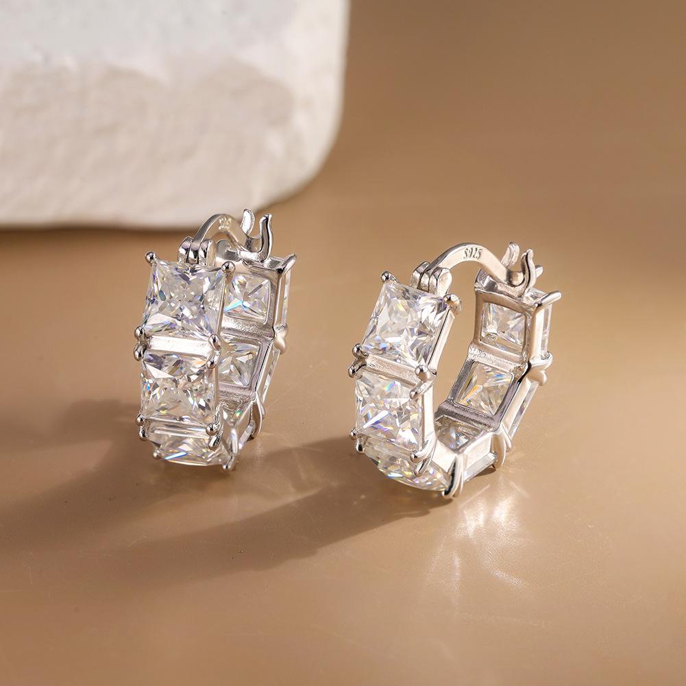 Luxury 925 Sterling Silver Jewelry 14K Gold Plated D Color VVS Moissanite Hoop Earrings for Party