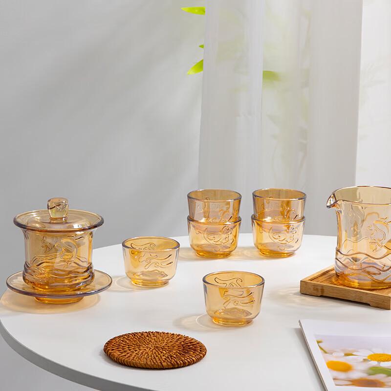 Fish-in-Water Glass Teaware Set