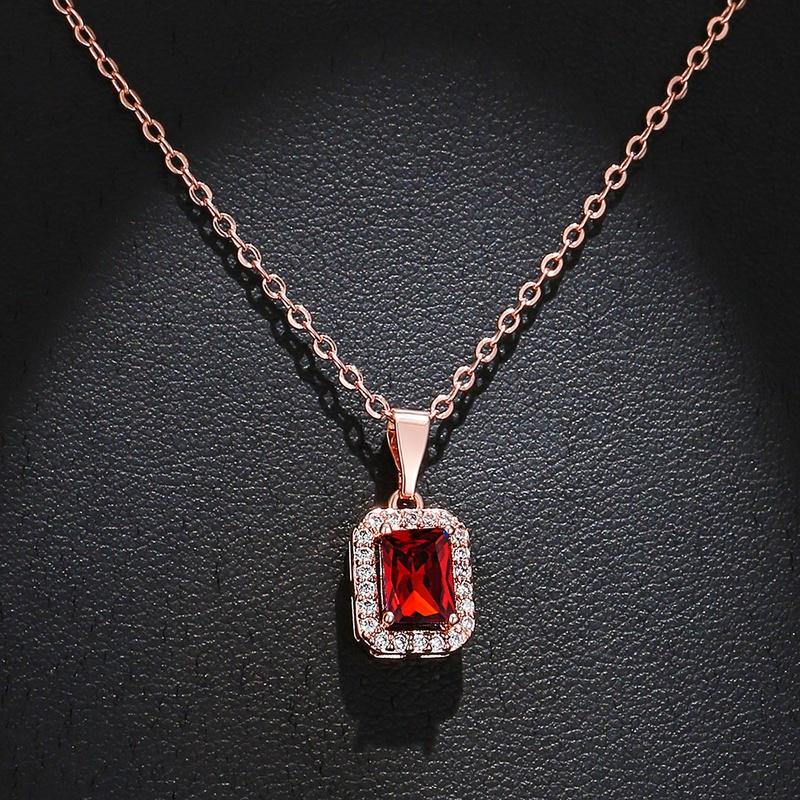 Emerald rose gold necklace Clearance