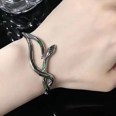 Snake-shaped Bracelet, Hot Girl Bone Ins, Cool Style, Light Luxury, Trendy Snake-shaped Bracelet
