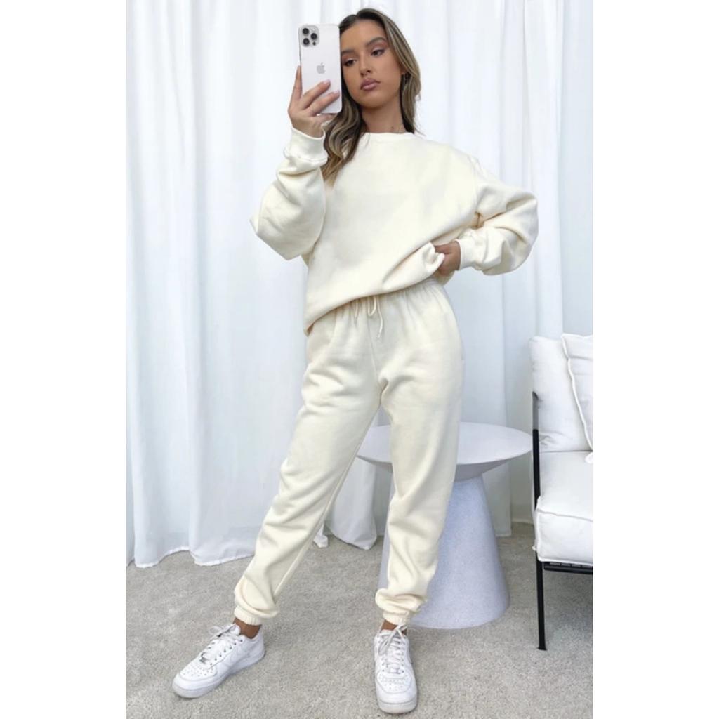 Autumn and Winter Solid Color Round Neck Pullover Long Pants Women's Fashion Casual Long Sleeved Sweatshirt Set