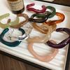 Artistic Gradient Resin Geometric Bangle Elegant Cuff Bracelet Lightweight Stylish Jewelry Unisex Fashion Accessory
