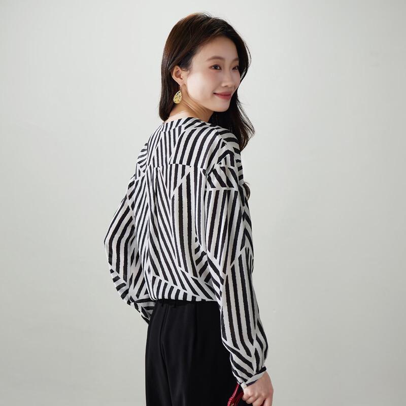 SOFSIL 2026 Spring Elegant Black White Stripe Silk Shirt