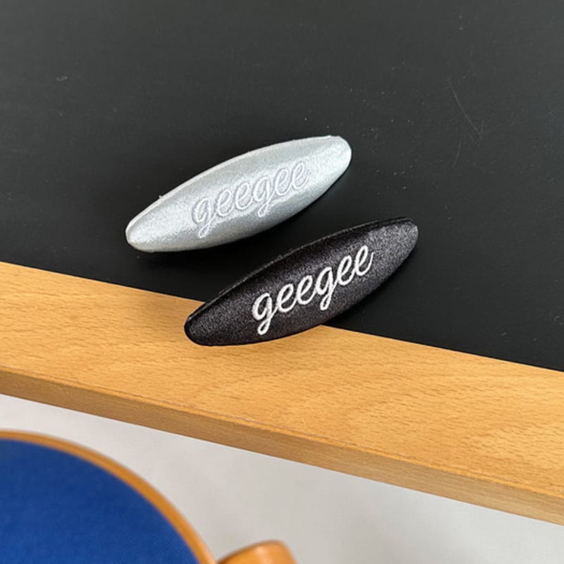 geegee oval satin hair pin - silver