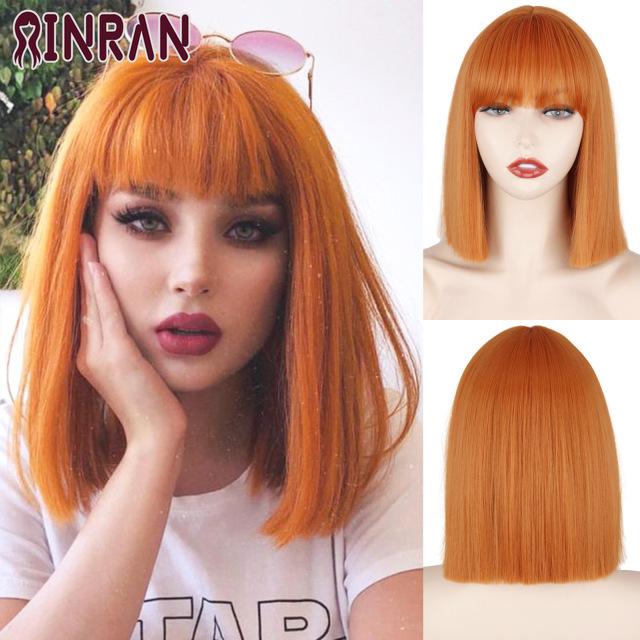 XINRAN Lange gerade weinrote Perücke mit Pony, synthetische Perücken für Frauen, hitzebeständiges Naturhaar für die tägliche Halloween-Cosplay-Party