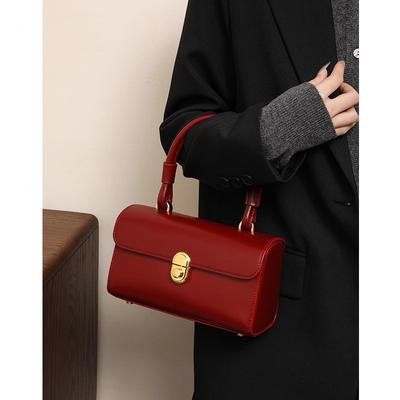 Bruiloftscadeau rode handtas tas dames nieuwe high-end niche forenzen schoudertas doos tas