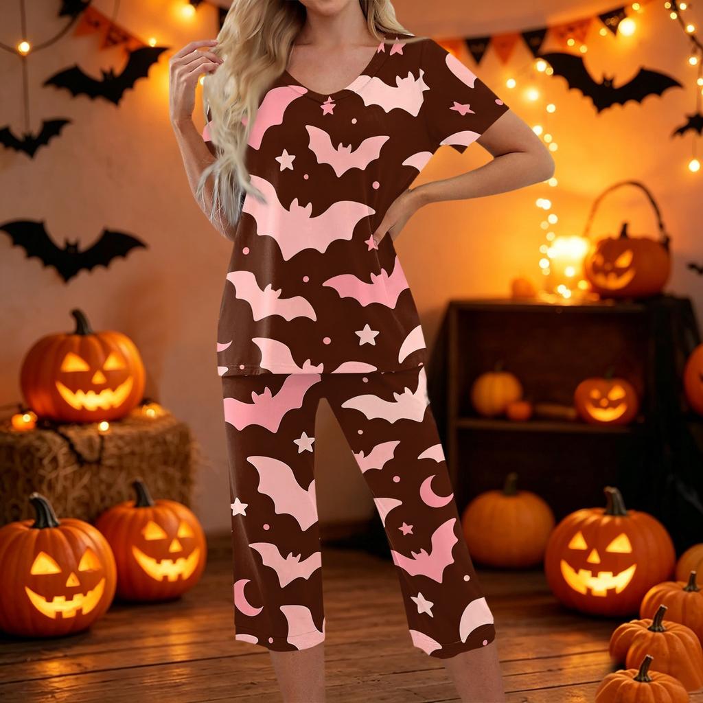 Women Two Piece Set Short Sleeve Top and Capri Pants Halloween Print Casual Lounge Outfit Comfortable Fit