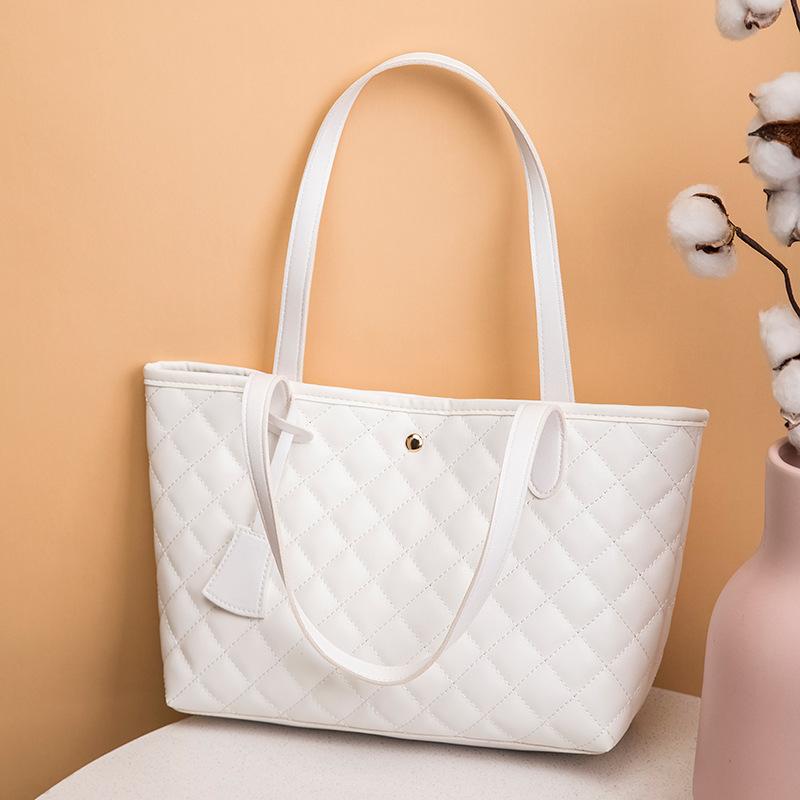 

Chic Embroidered Tote Bag for Women - Spacious & Stylish Shoulder Handbag with Fixed Strap, Polyester Lined, Faux Leather бежевый