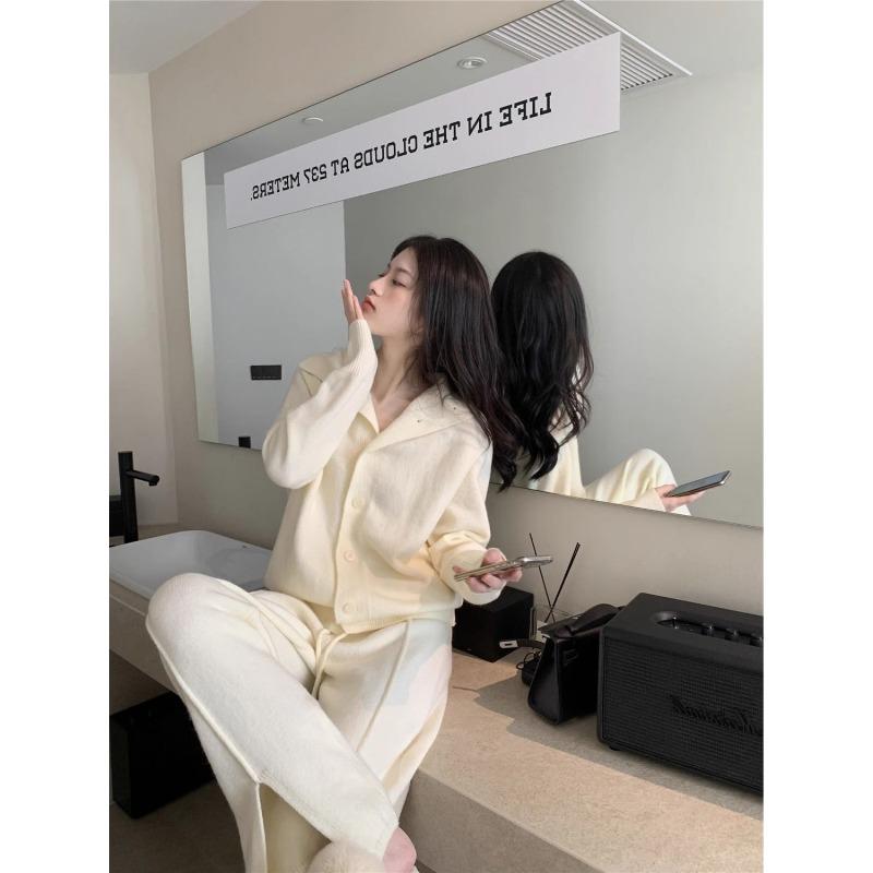 Casual Gray Fashion Knit Suit Women's New Autumn and Winter Korean Version of Loose and Lazy Open Fork Wide Leg Pants Two-piece Set
