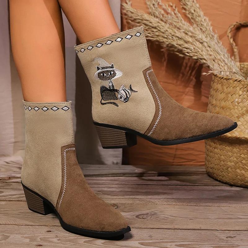 

Ботильоны в стиле вестерн с вышивкой на Хэллоуин, женские осенние сапоги из искусственной замши с острым носком, ковбойские сапоги, женская обувь, большой размер 43, короткие BOTAS 36