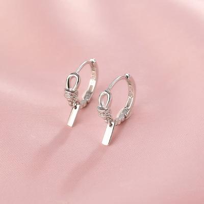 Earring Circles for Women's Earbuds Niche Design Small Earrings Exquisite Temperament High-end and Trendy