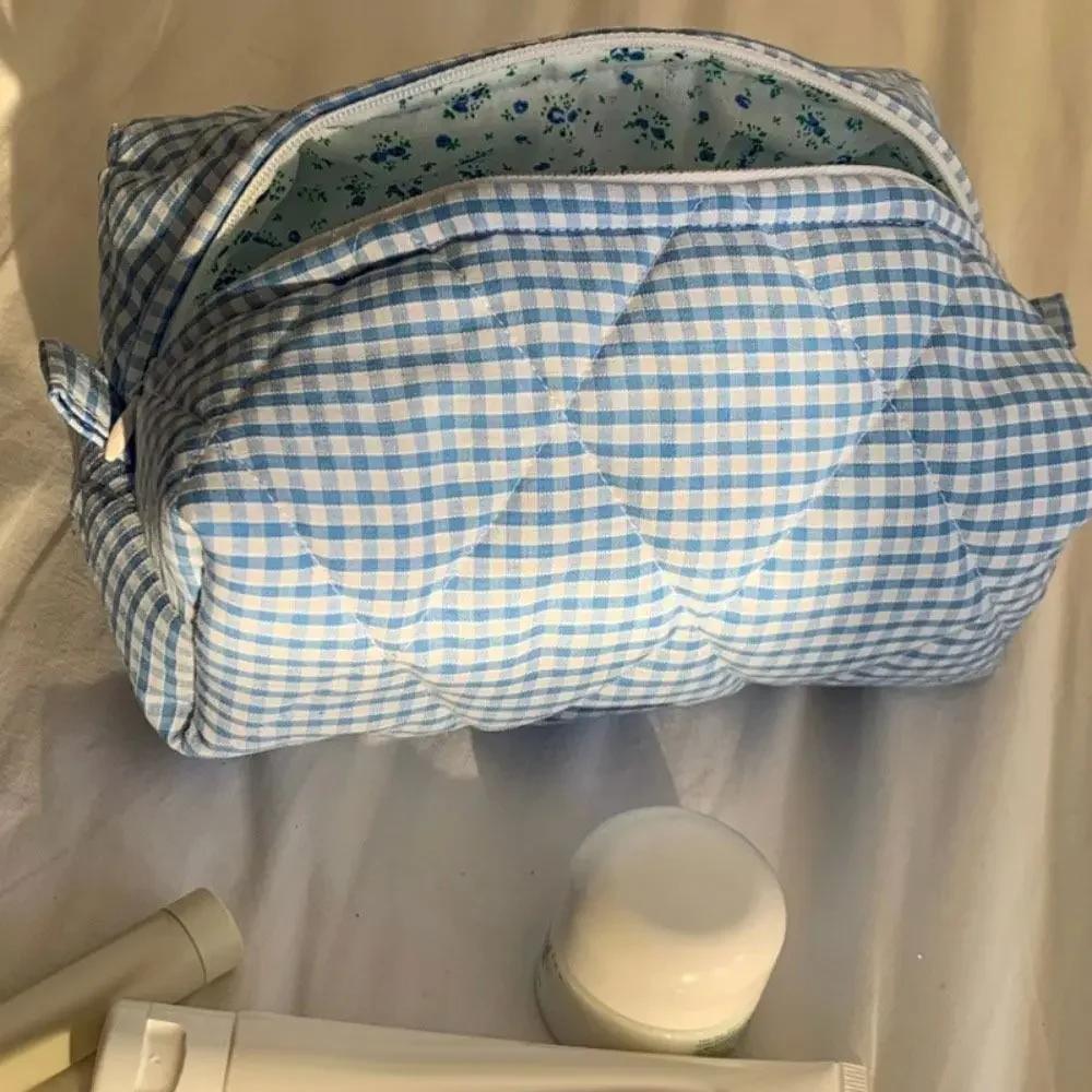 Cotton Quilted Makeup Bag Portable Checkered with Zipper Wash Bag Large Capacity Skincare Pouch Travel