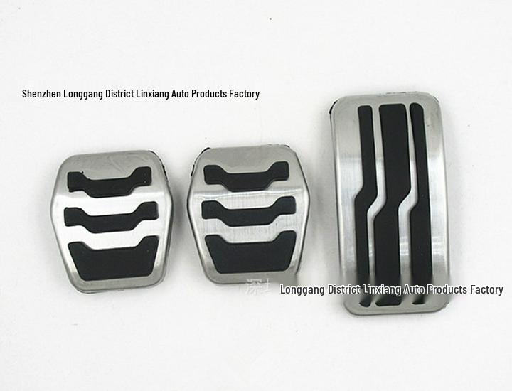 Kompatibel mit Ford Focus: Gaspedal und Kupplungs- und Bremspedale für Schaltgetriebe.