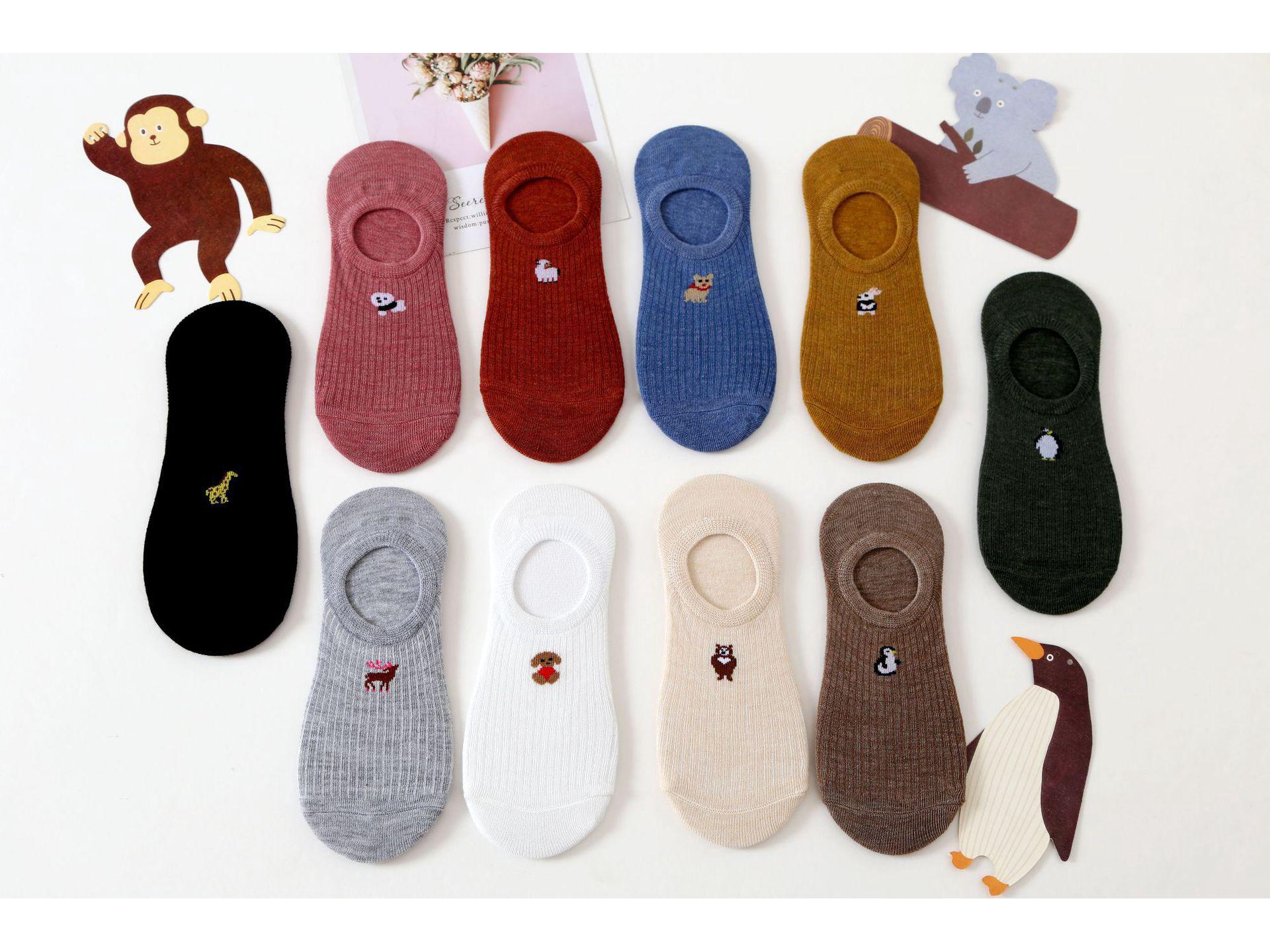 

Женские нескользящие невидимые летние носки – тонкие, с милым рисунком животных, с неглубокой горловиной, из смеси хлопка One Size