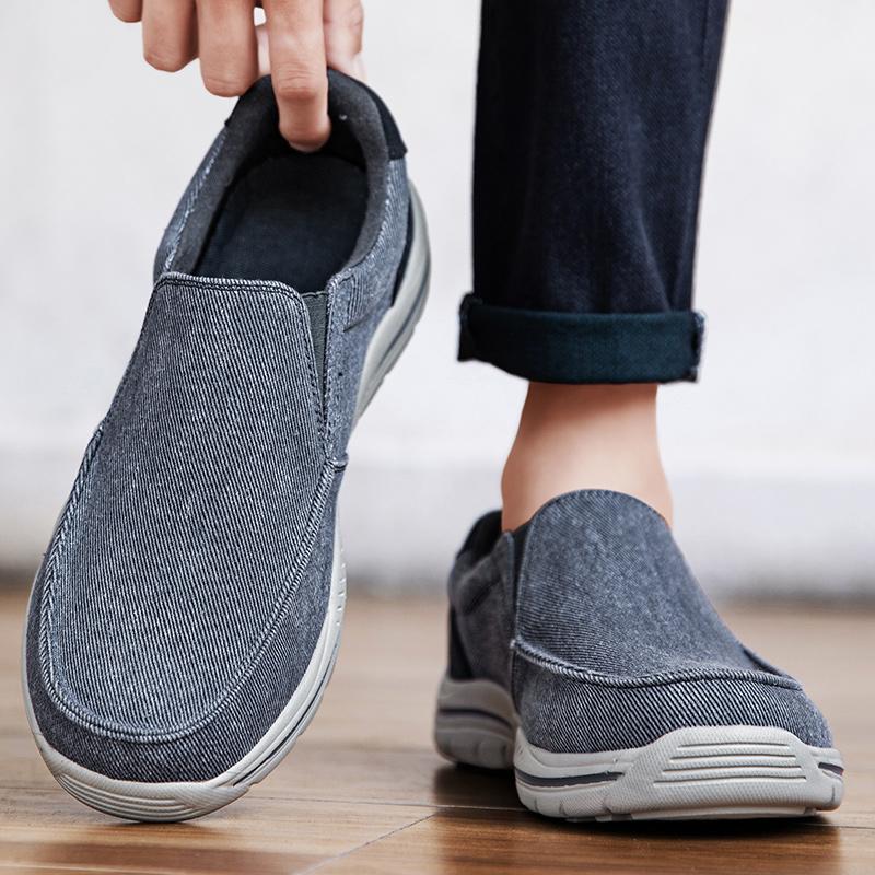 Men Khaki Canvas Shoes Slip On Driving Shoes Casual Blue Wide Head Cloth Shoes for Farther Plus Size Lightweight