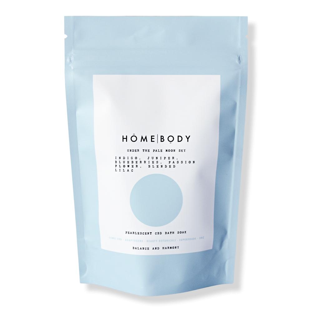 

Домосед под бледным лунным небом Перламутровая бомбочка для ванны CBD 5,0 унций