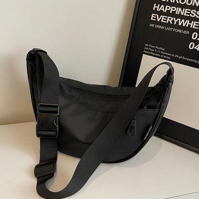 Textured Casual Dumpling Bag Women's 2026 New Versatile Lightweight Shoulder Bag Korean Commuter Nylon Messenger Bag