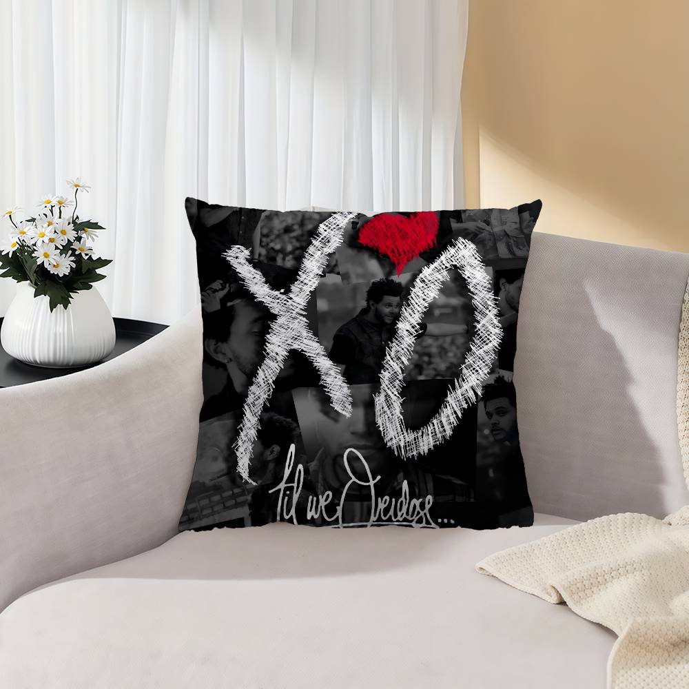 Federe per Cuscino Rapper The Weeknd Xo Cartone Animato Divano Decorativo Casa Stampa Double-Sided Peluche Corto Cuscino Carino