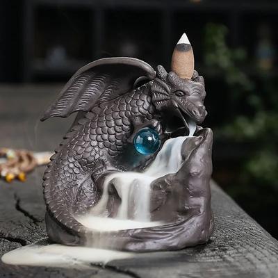 Creative European Style Winged Dragon Sandalwood Backflow Incense Burner Home Decoration Dragon Year Mascot (Without Incense)
