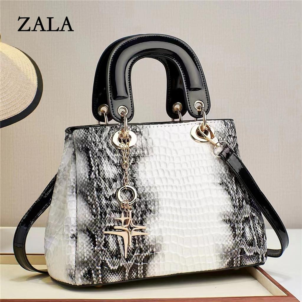 Wedding bag Princess Diana bag new women's handbag versatile bridal bag Internet celebrity high sense shoulder messenger bag tide