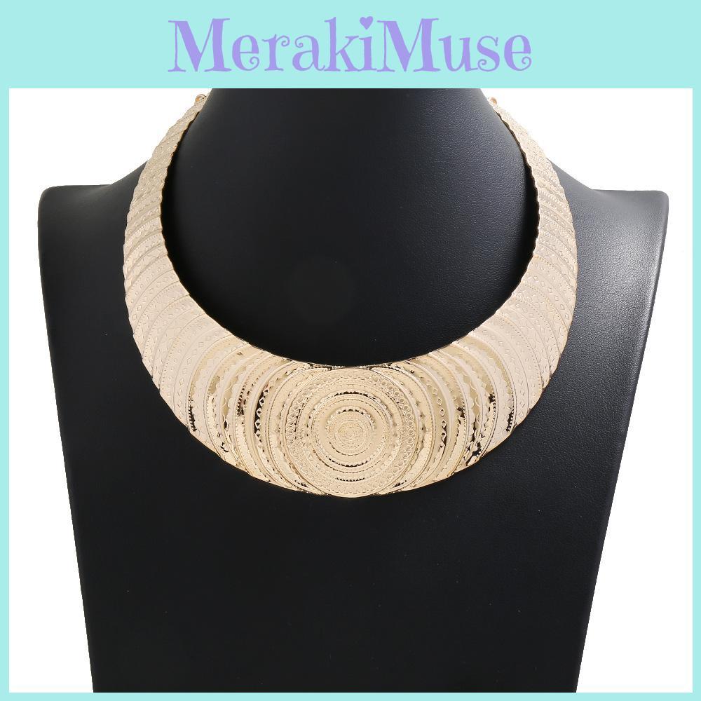 Inspired European Metal Pendant Necklace With Elegant Finish For Gift Women